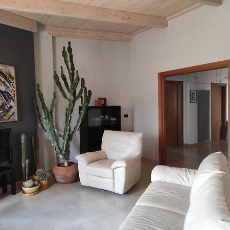 Bed and Breakfast Il Melograno Calitri Exterior foto